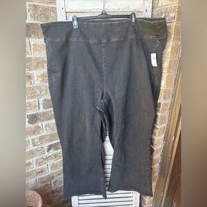 NWT Old Navy Jeans Womens 28 Black High Rise Weekender Flare Stretch Denim.